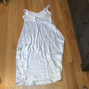 White Jones New York size medium lingerie nightie